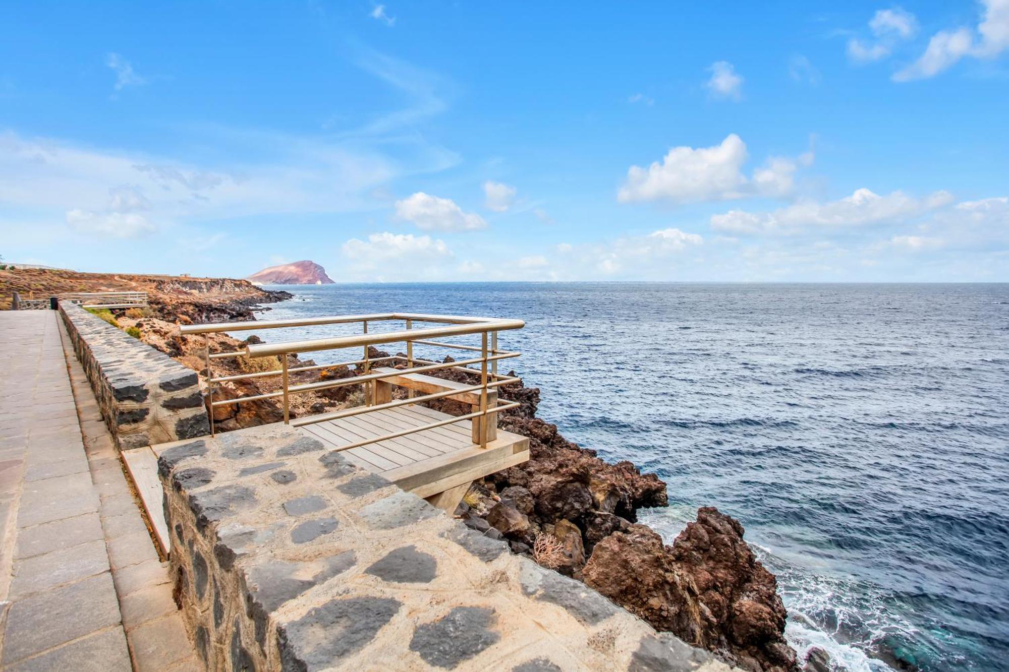 Ferienwohnung Ocean Blue, Next To The Ocean, Fast Wi-Fi Los Abrigos Exterior foto